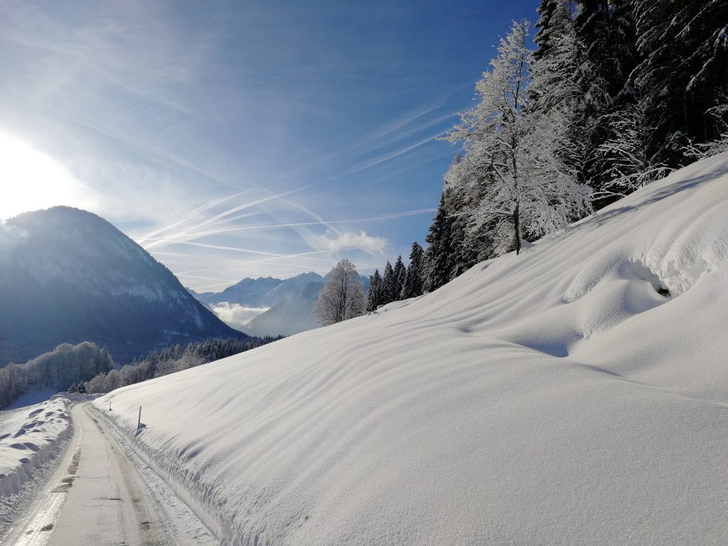 Krepper Lofer Restaurant Winter Landscape